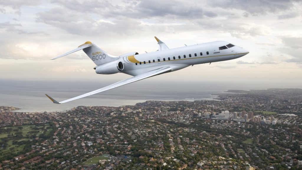 Bombardier Global 6000 launch photo exterior
